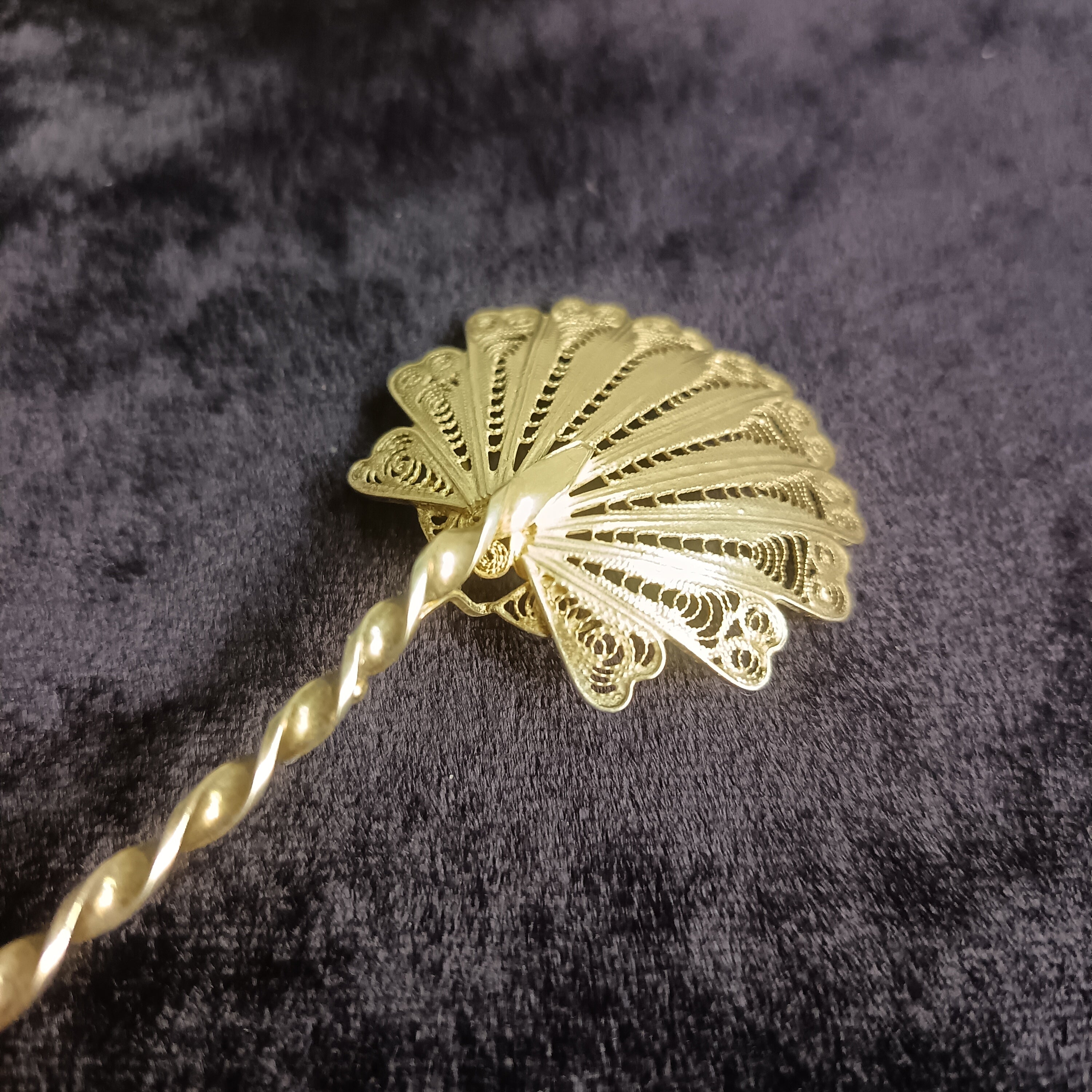 An Antique silver  filigree Italy Genoa sprinkler circa 1880–1920.