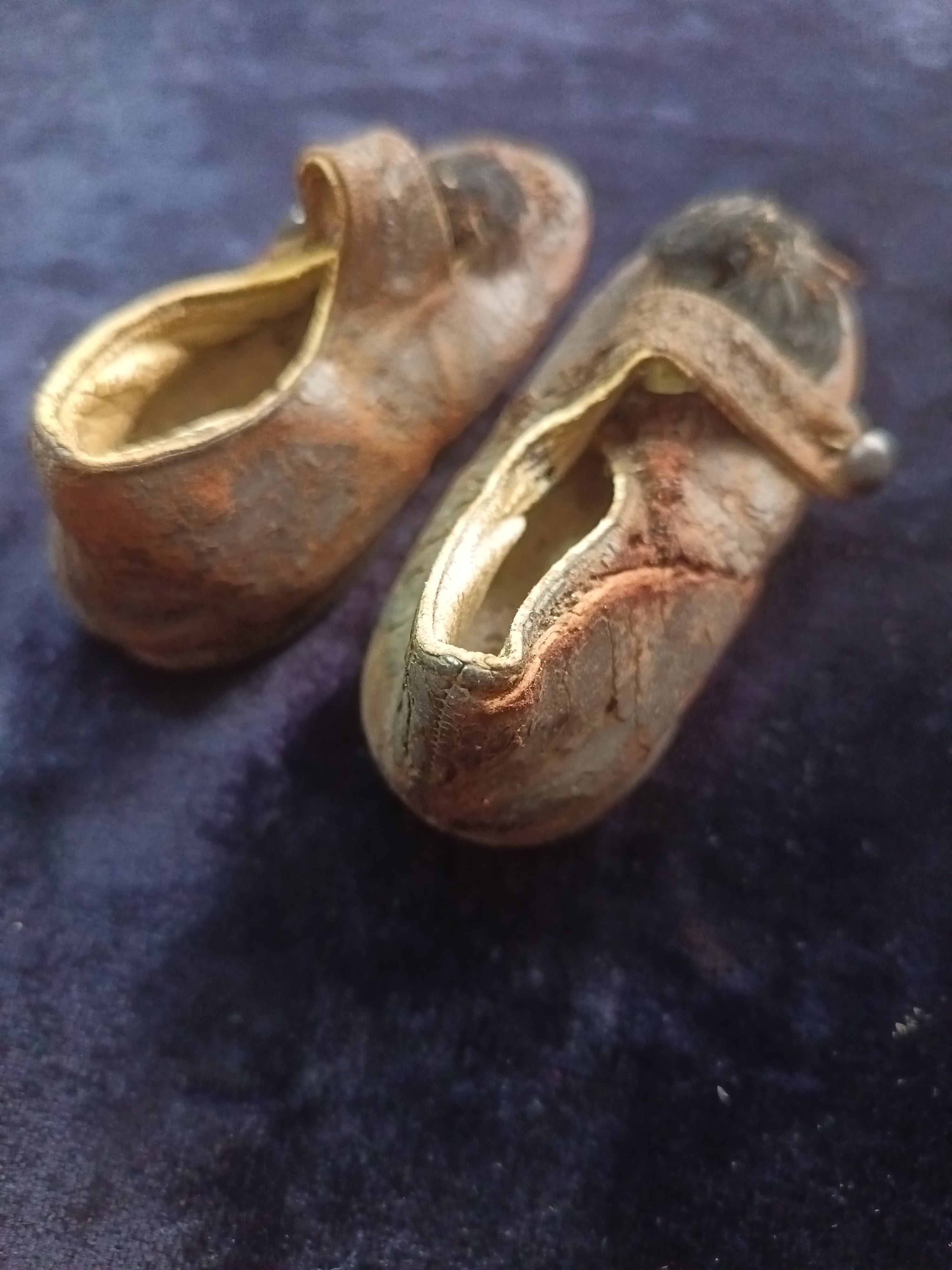 Antique Edwardian children's leather shoes circa 1800