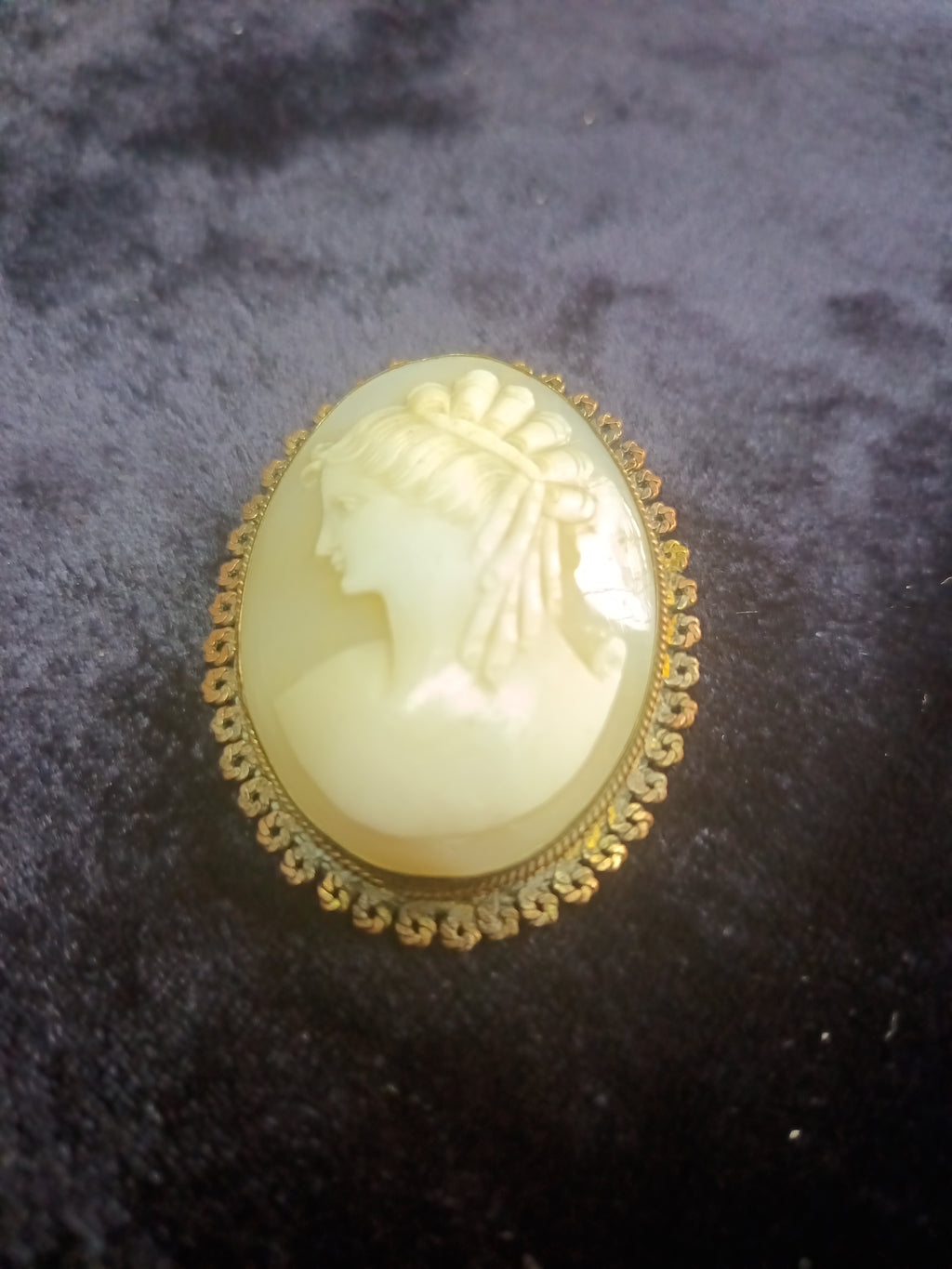 Vintage cameo brooch glass paste cameo circa 1930