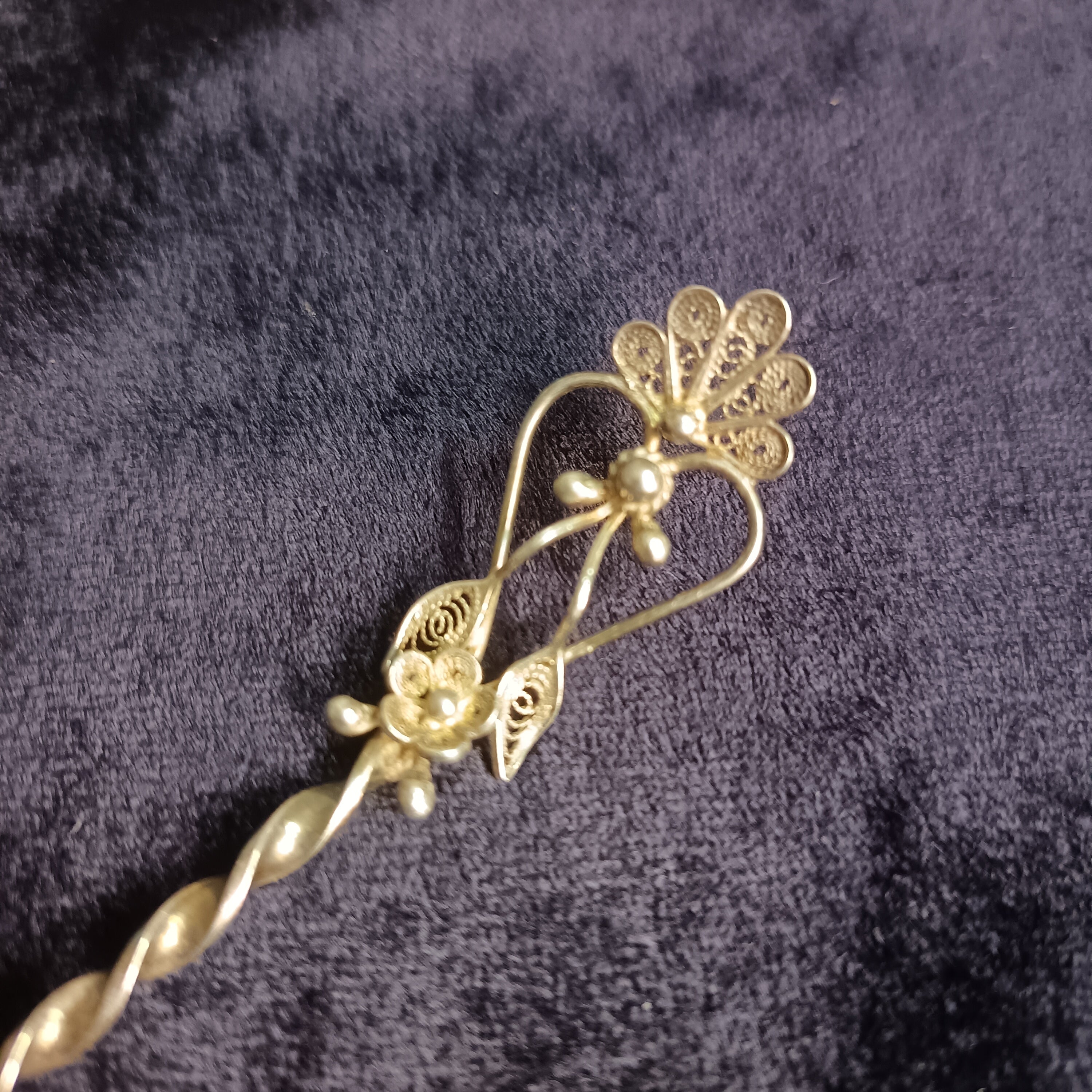 An Antique silver  filigree Italy Genoa sprinkler circa 1880–1920.