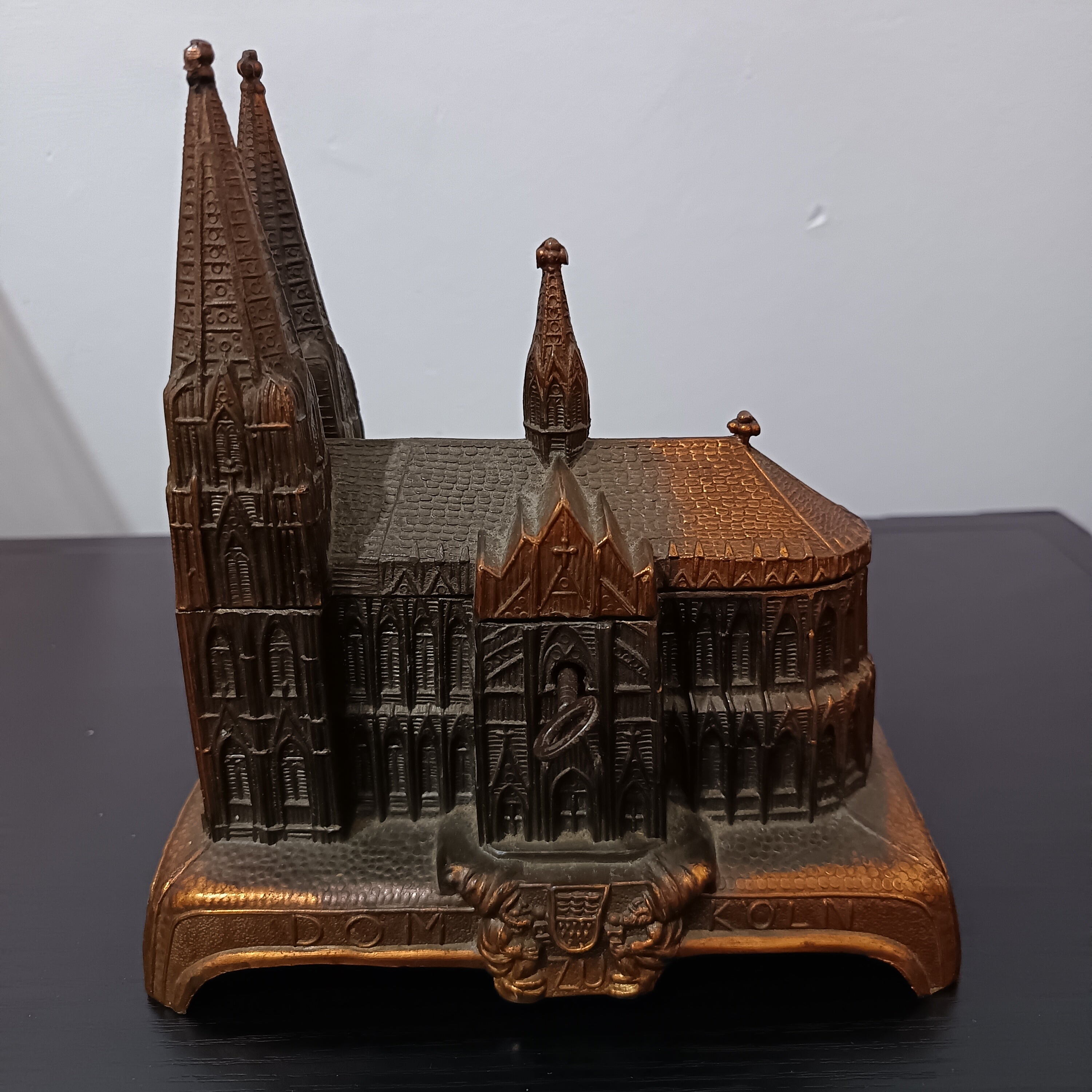 Mechanical music box and jewelry trinket casket Dom Zu Kolm Germany