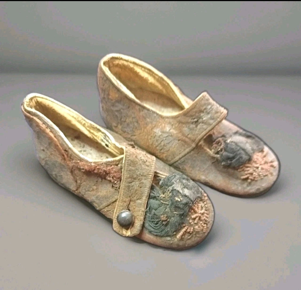 Antique Edwardian children's leather shoes circa 1800