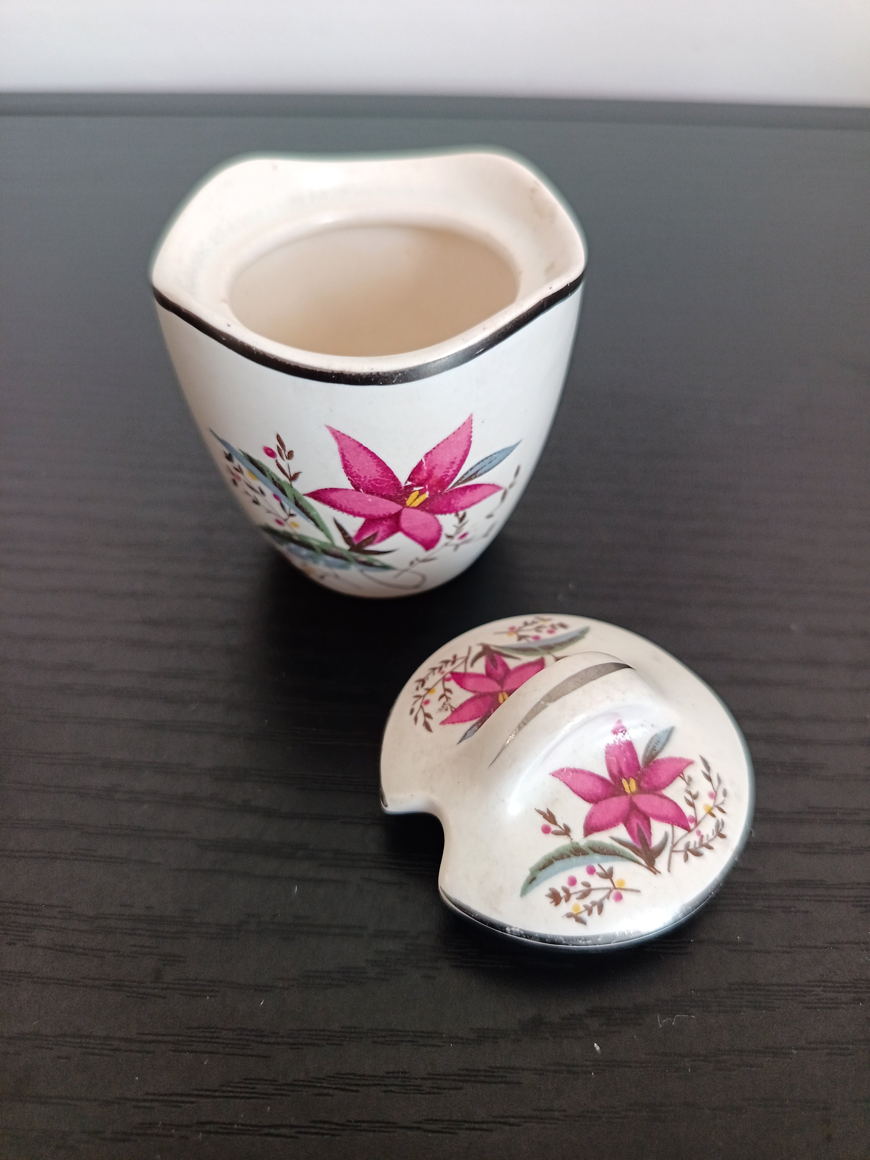Vintage Midwinter Stylecraft "Rose Marie" breakfast/cruet set 1954 - 46
