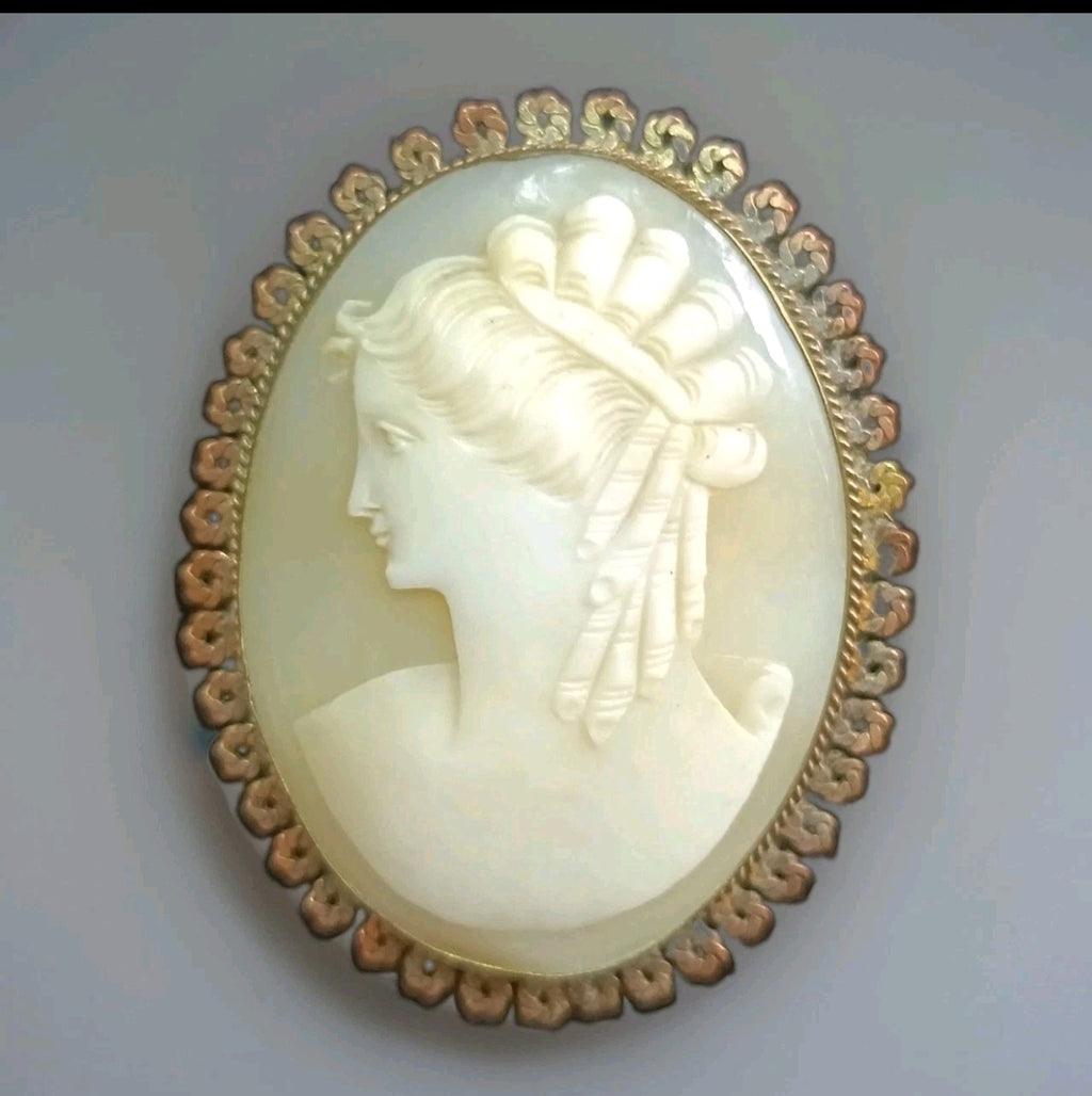 Vintage cameo brooch glass paste cameo circa 1930