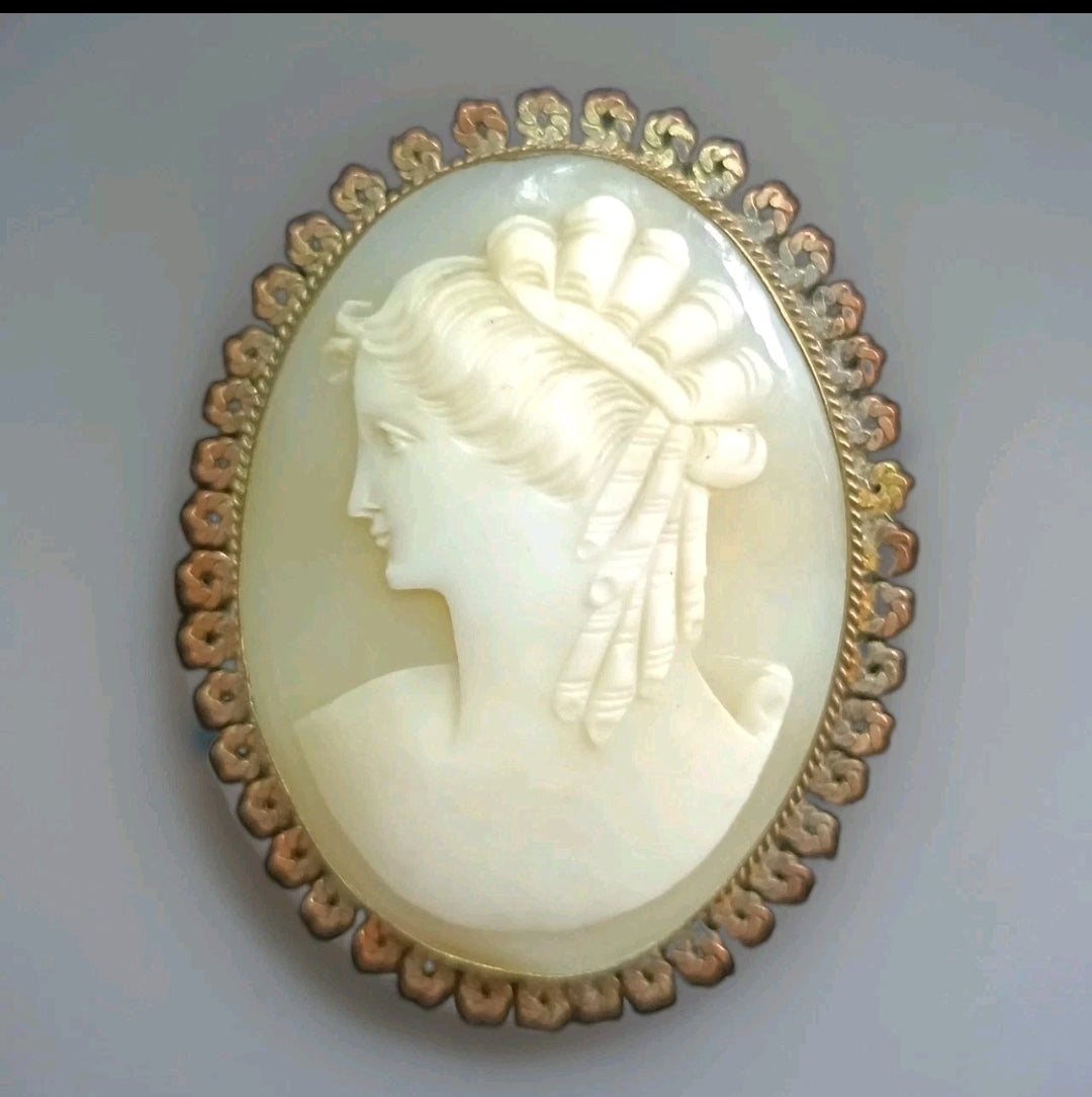 Vintage cameo brooch glass paste cameo circa 1930