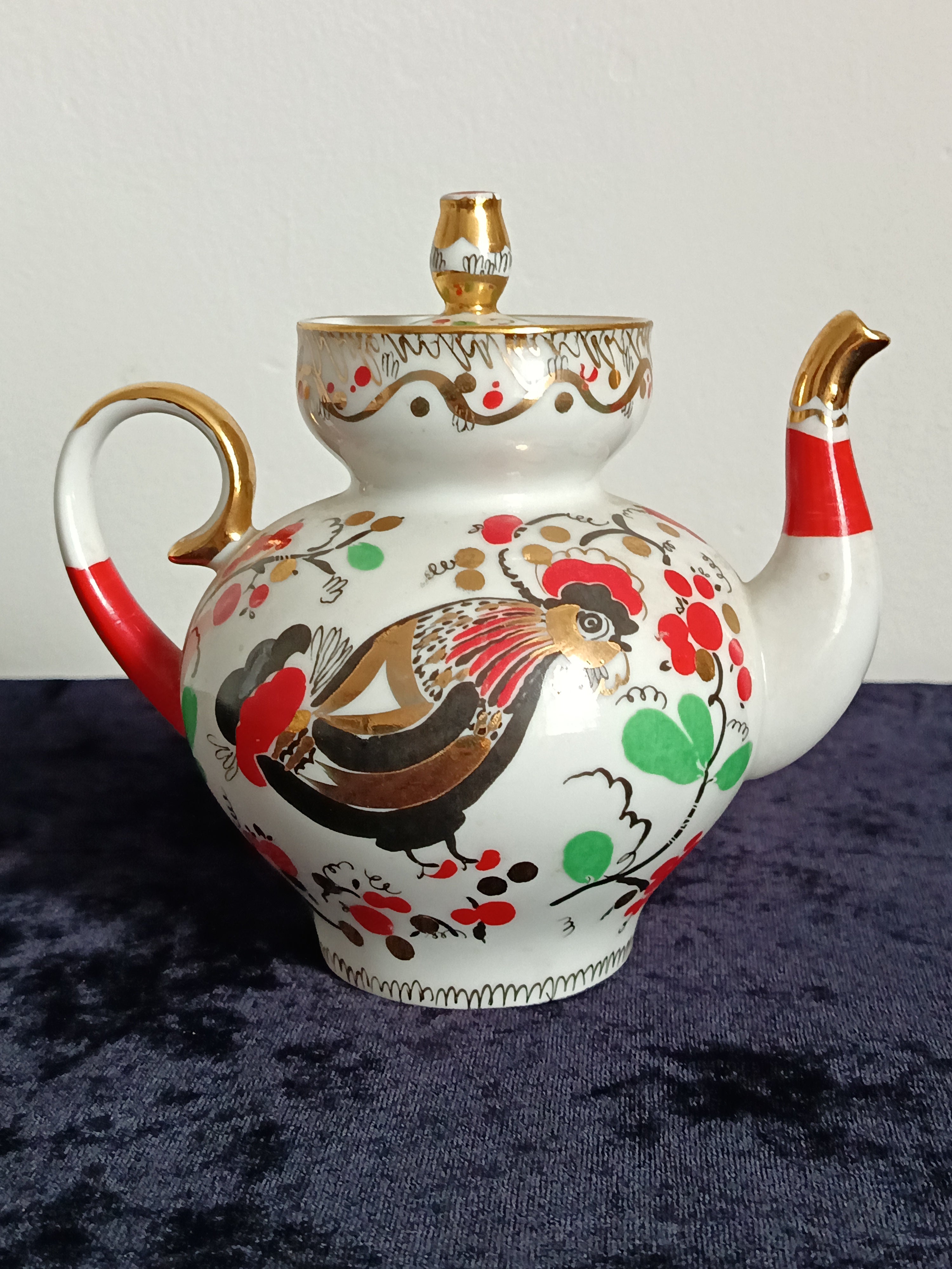 Vintage Lomonosov "Red Rooster" / "Cockerels" porcelain teapot