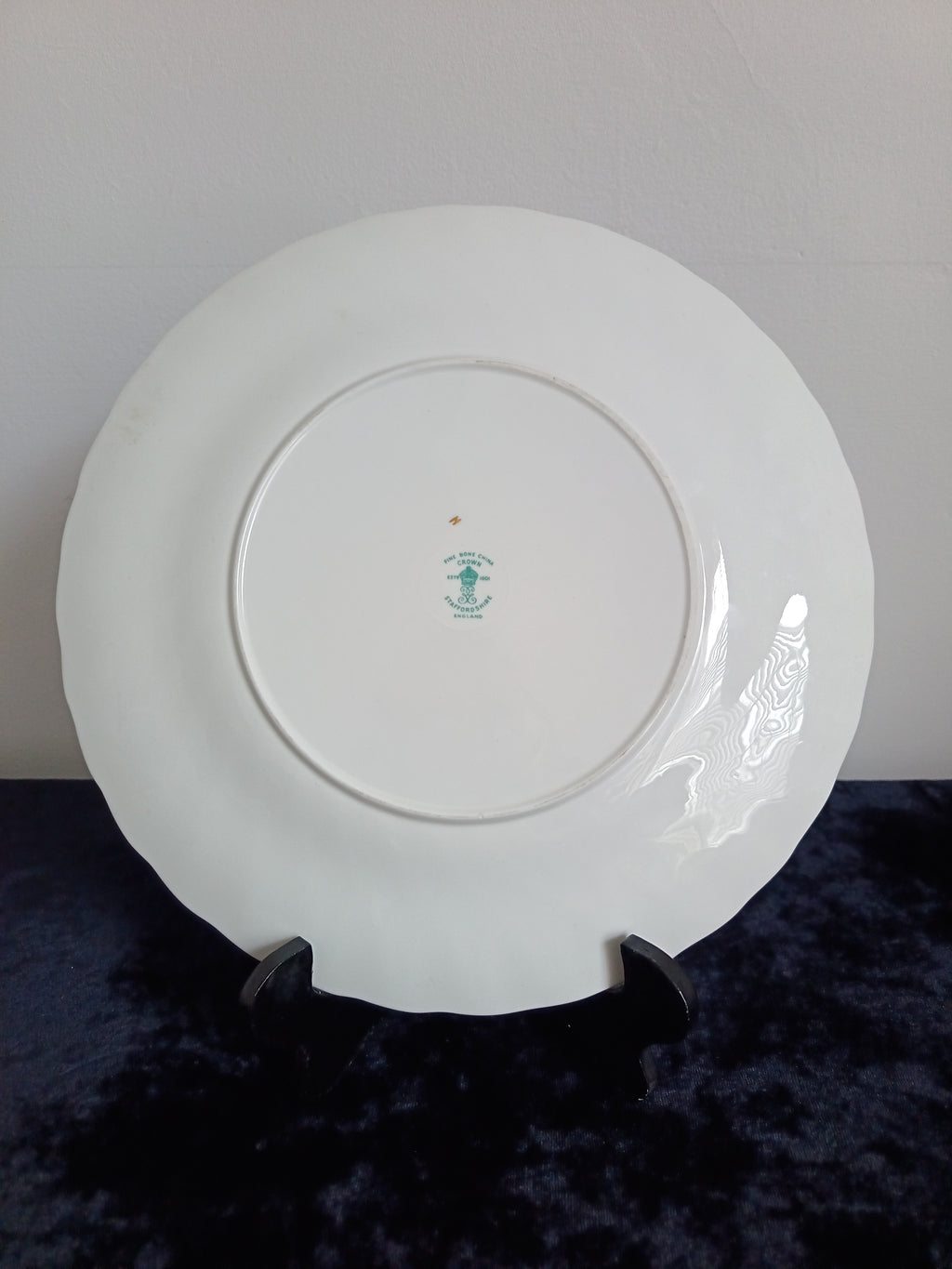 Crown Staffordshire "Lyric Tunis" (Pink) pattern Plate.
